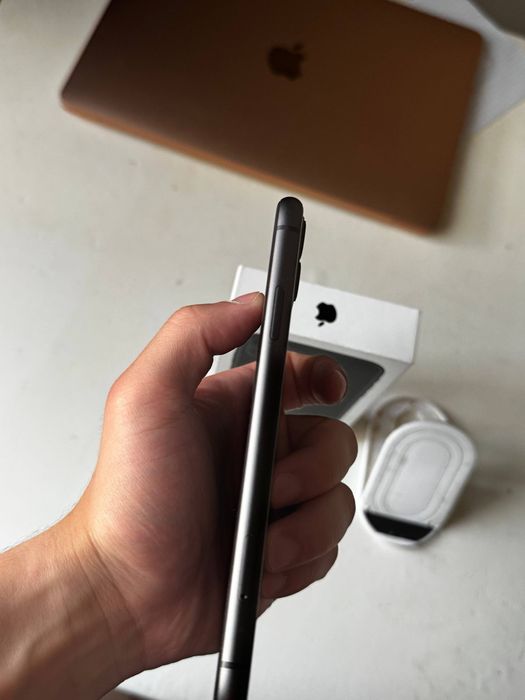 Iphone 11 128gb.
