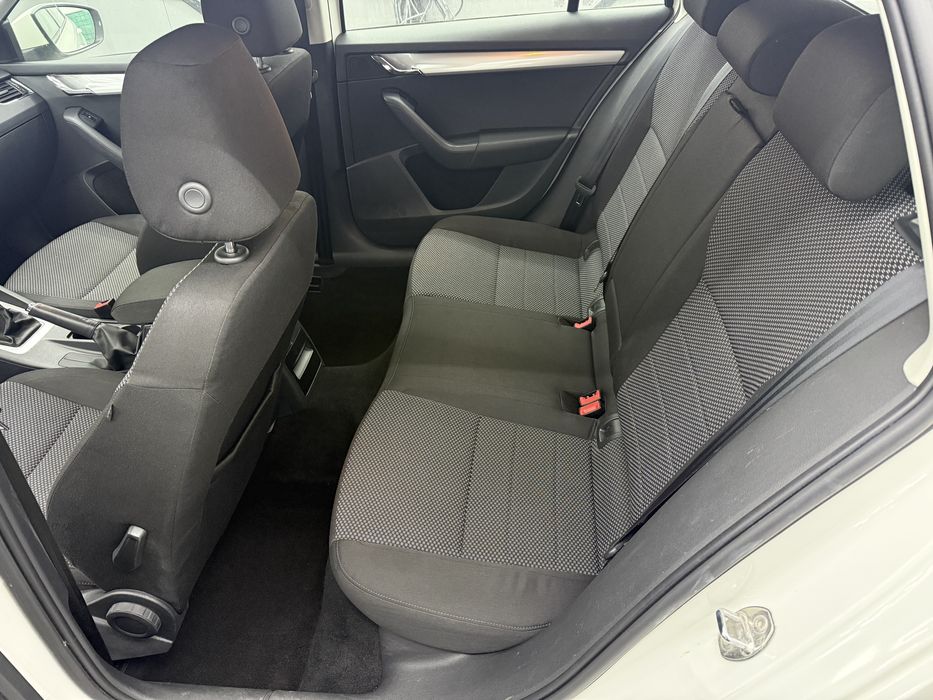 De vanzare skoda octavia 3