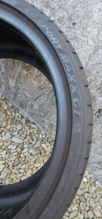 Anvelopa Pirelli 255/55 R18 105W Dunlop SP 245/35 R20 95Y RunFlat RSC