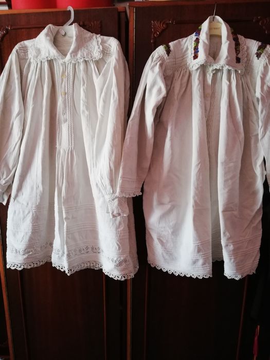 Vând cămași tradiționale lucrata manual