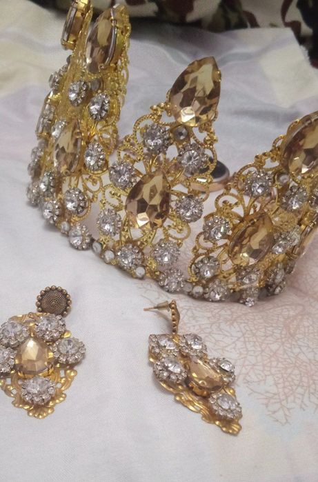 Karona va ziraklar sotiladi