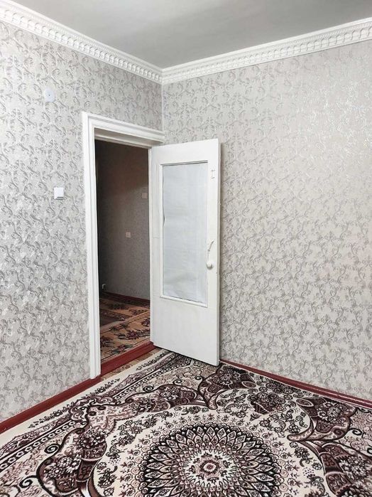 Продается 3х комнатная квартира в г.Бекабад