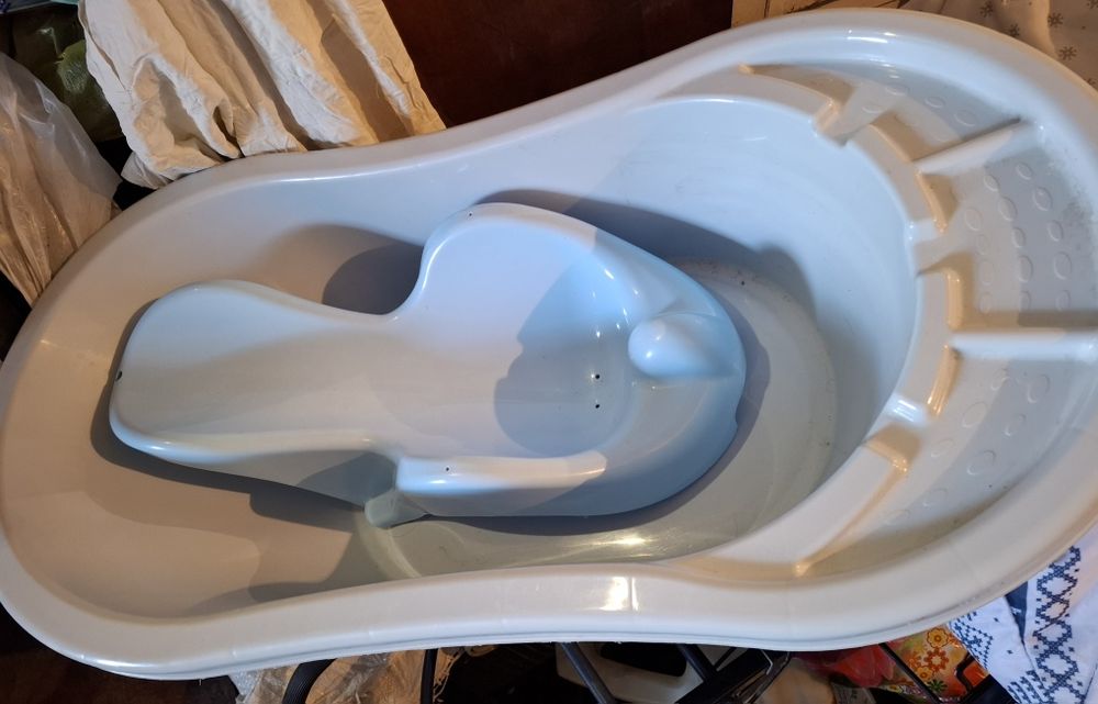 Продам ванночку для ребенка