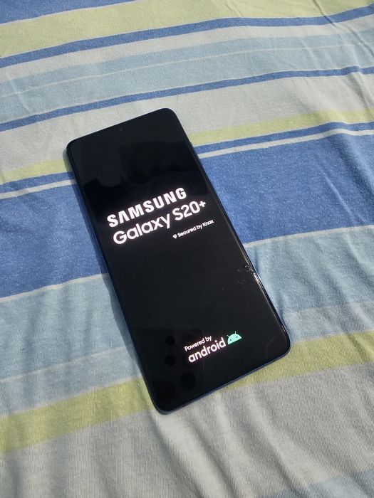 Vând Samsung S 20 plus/Blue.