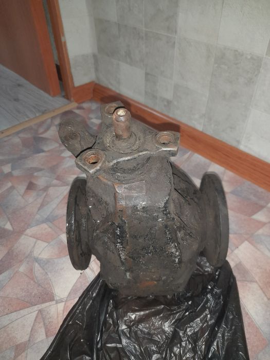 Продам запчастии