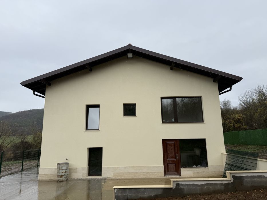 Продава се Къща в Правец - 180 кв.м за 1112 €/кв.м - Снимка #5