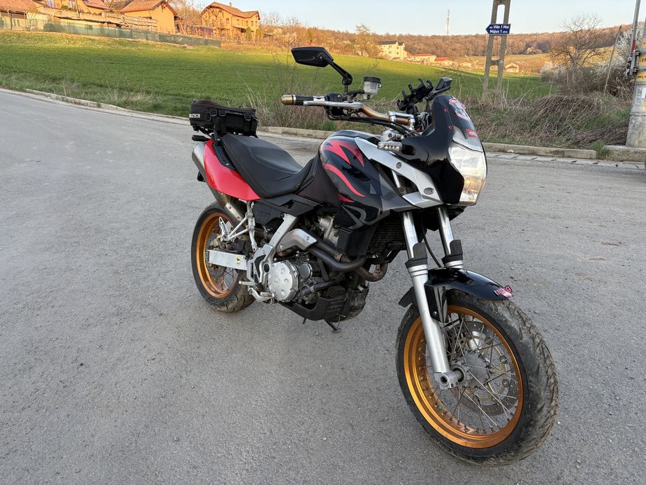 Aprilia Pegaso Strada 650