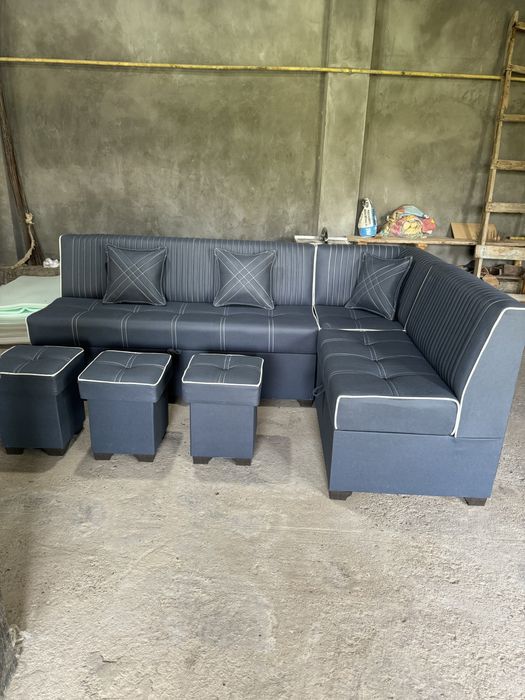 Кухонный уголок столи билан цех нархида ишлаб чиқарувчини ўзидан