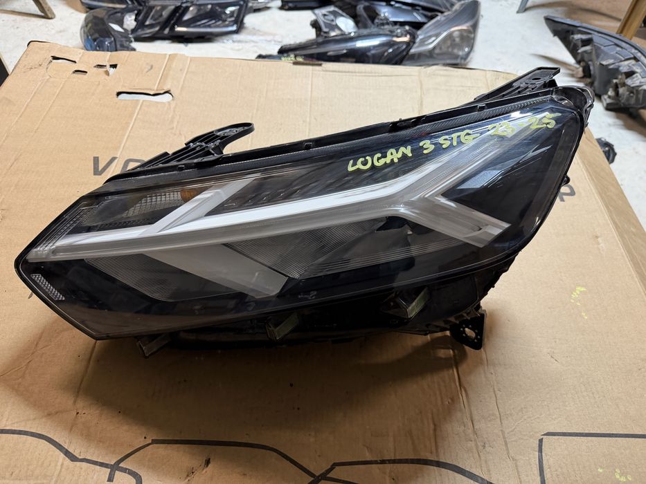 Far stanga Dacia Logan 3 Full Led interior Alb 2023/2024/2025