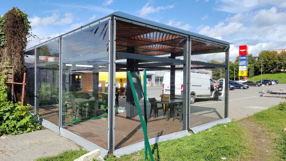 Sisteme Folie PVC.Rulouri casetate, Rulouri simple, Panouri cu butoni.