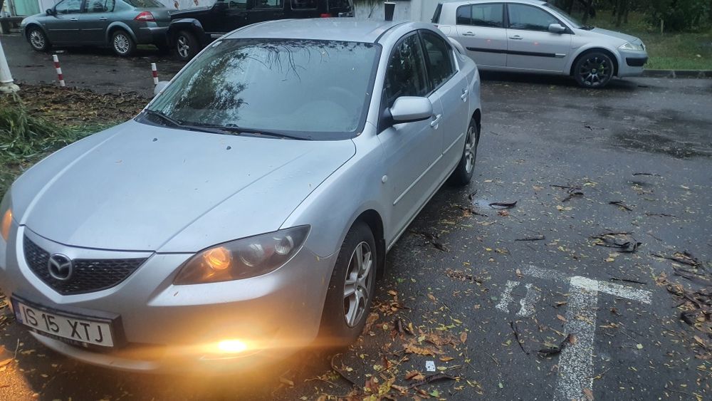MAZDA 3 2005 — imagine 5