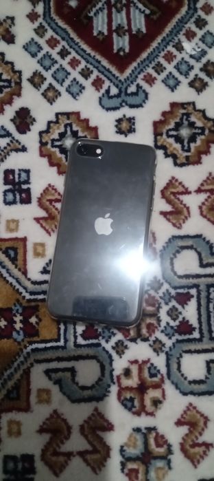 Apple iPhone SE 2022 64Gb