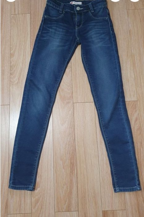 Blugi Levis Super Skiny 8-9 ani