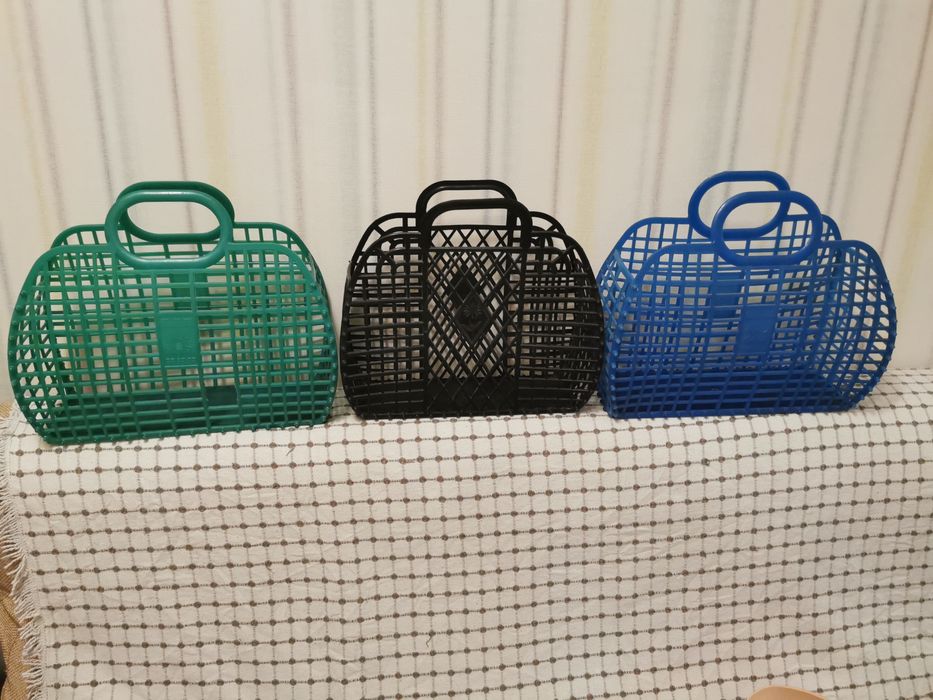 Корзинка.Из СССР. Пластик.из СССР.