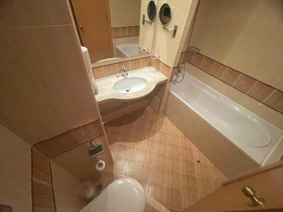 Двустаен апартамент в к-с Маджестик Бийч Ризорт, Първа линия