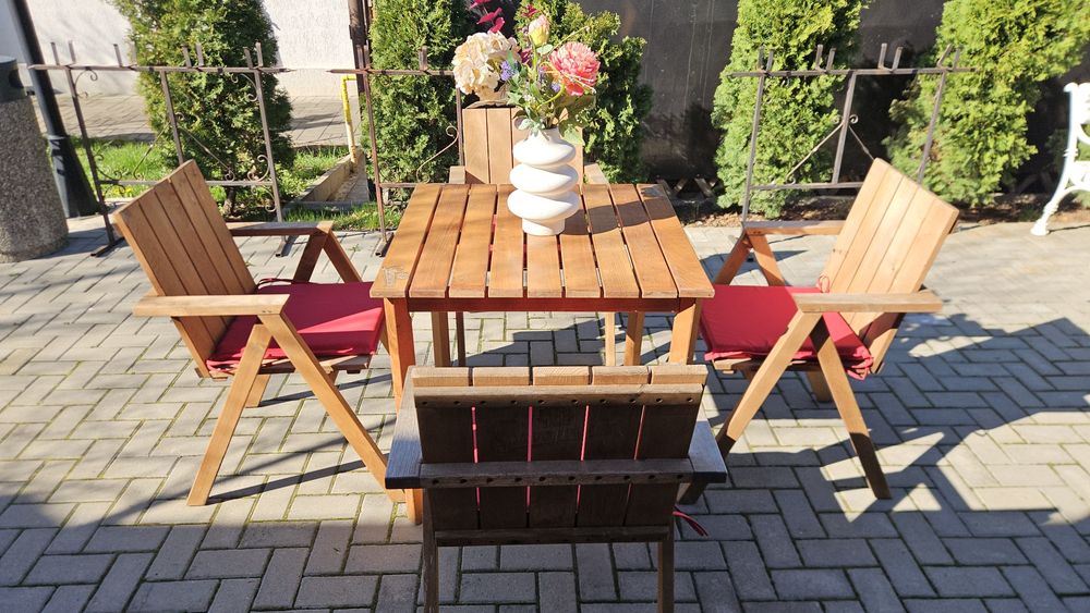 Mobilier Horeca , masa terasă lemn masiv