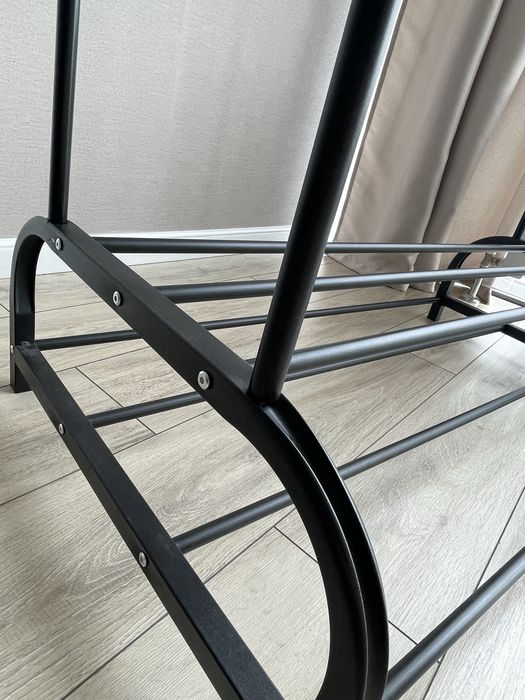 Вешалка напольная (металл)