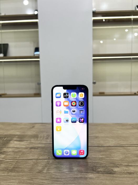 IPhone 13 (128gb)