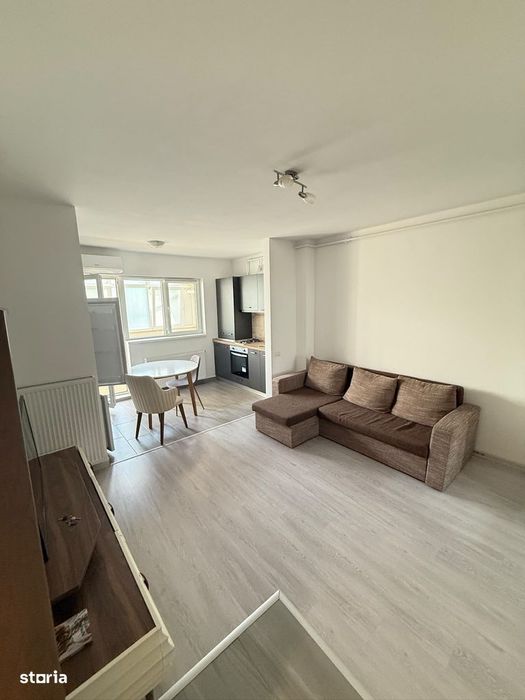 Studio de inchiriat | Aproape de metrou si toate facilitatile
