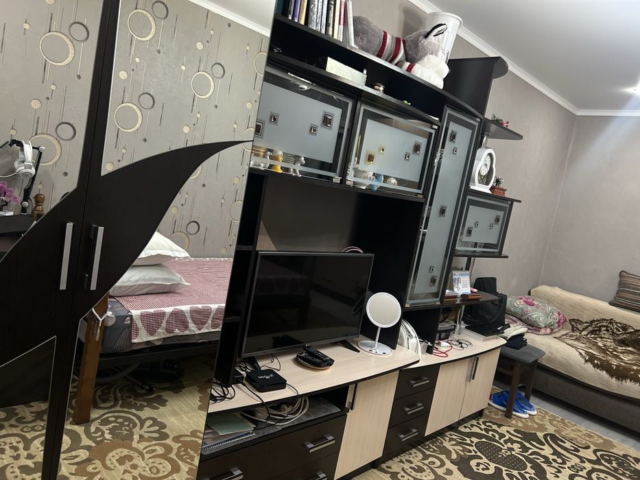 Продам стенку . Самовывоз