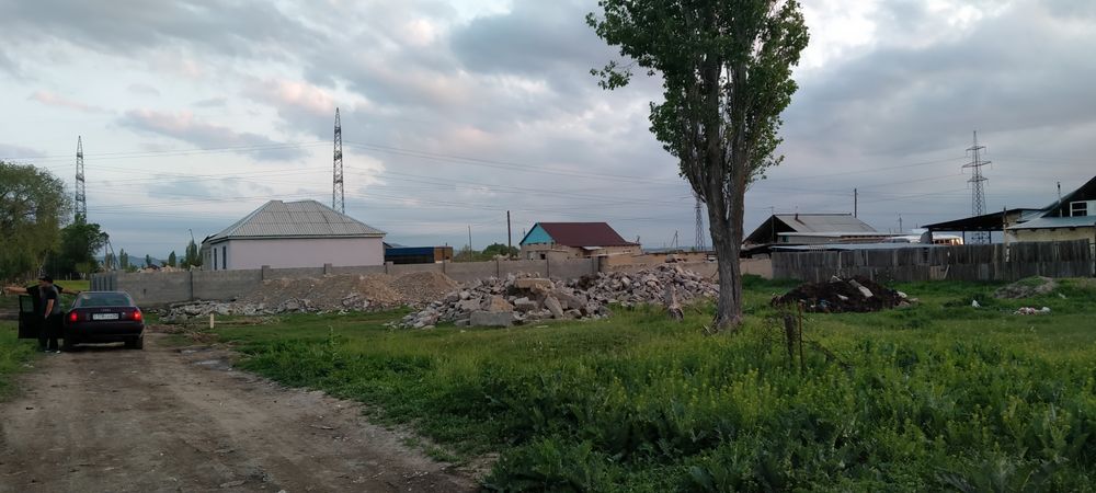 Продам участок 6 соток за линий