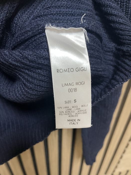 Romeo Gigli  : Made in ITALY - Вълна размер S / Оригинал
