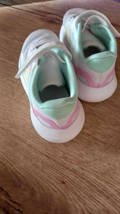 Детски маратонки адидас / adidas