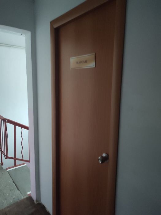 Продам дверь