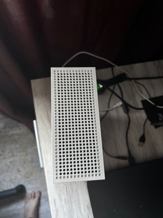 Продаю Xbox series S