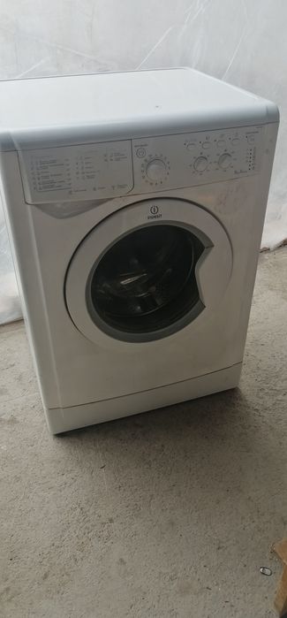 Асалому алекум кирмашина сотилади ишлаши йахши срочна келшамиз