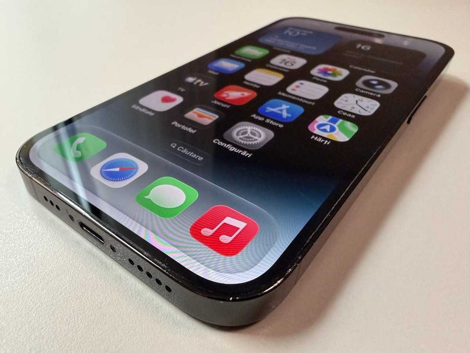  Apple / iPhone 14 Pro 128 Gb / Space Black