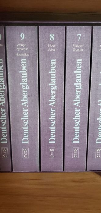 Handwörterbuch des deutschen Aberglaubens
Herausgegeben von: Eduard Ho