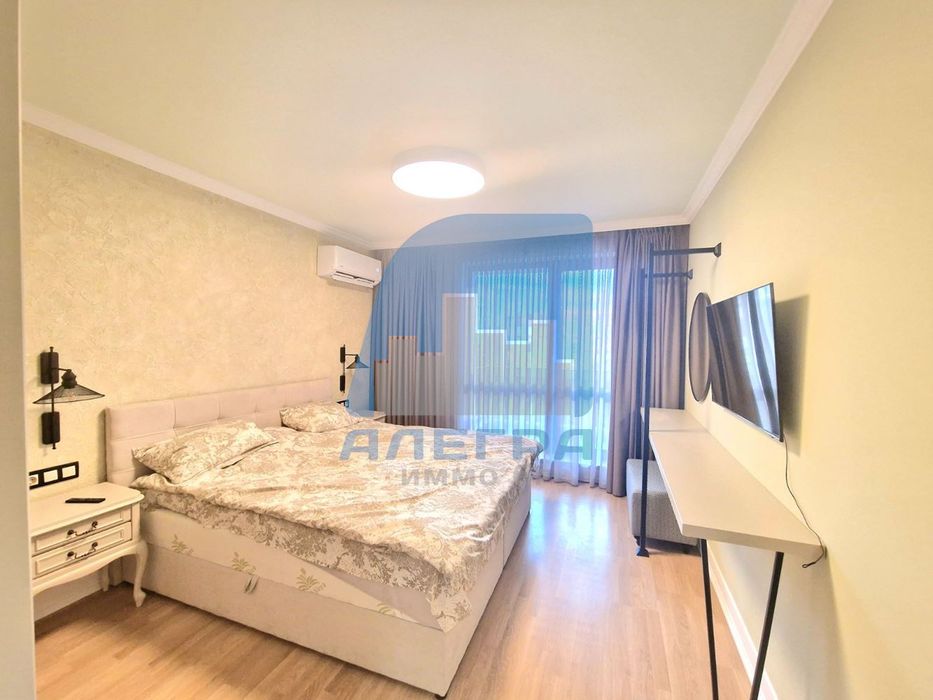 3-стаен в София-Хиподрума площ 120 цена 1250