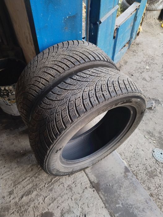 Продаю зимние шины 225/60/R17