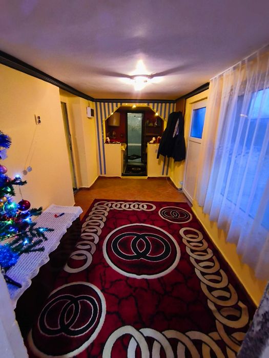 Casă de vânzare Pesac