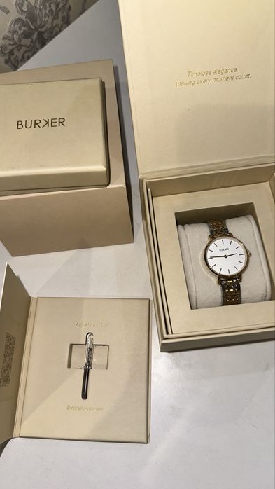 Женские часы от Burker