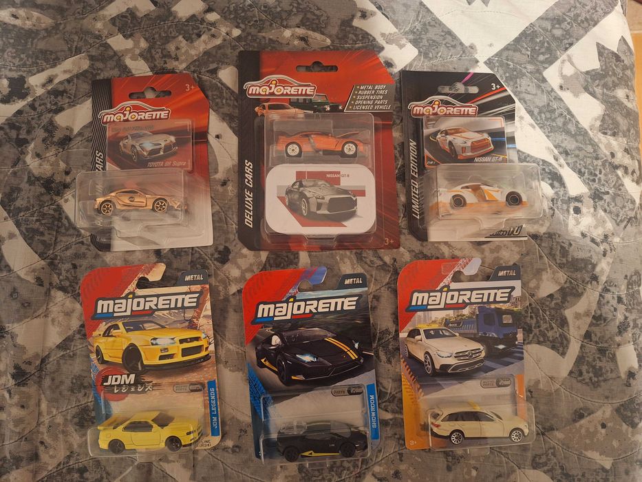 Hot wheels ,matchbox