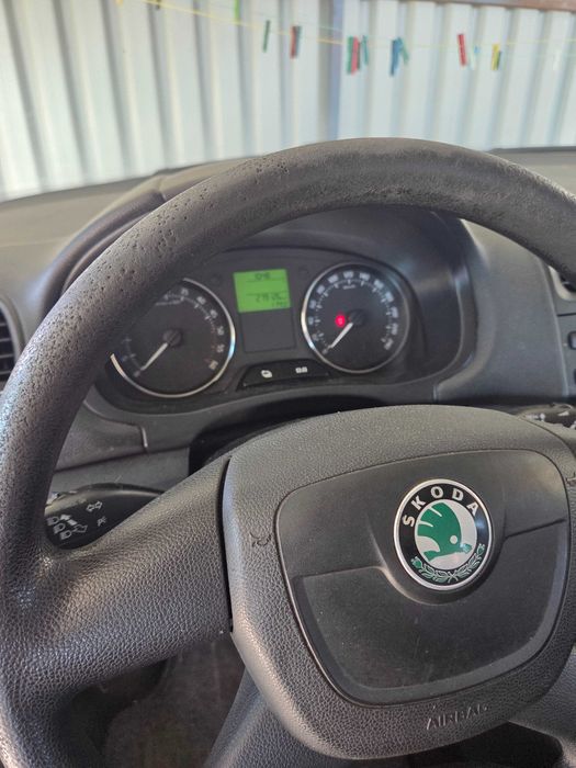 Skoda Fabia 1.6 TDI – Distribuție + pompă apă schimbate – 4 Seasons