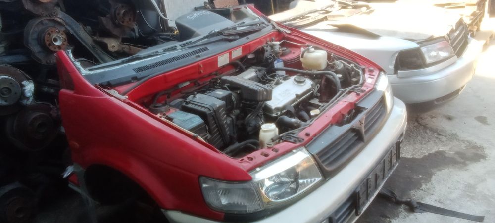 Митсубиси Рунер.