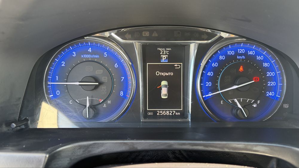 Camry 55 2017 год