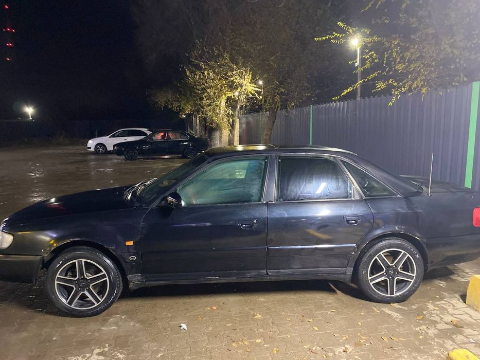 Продам Ауди А6 с4 переходка