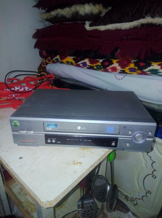 видео магнитофон