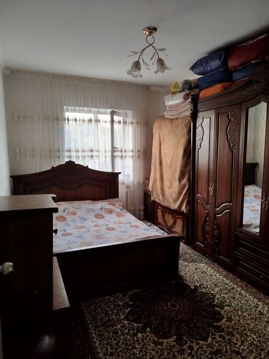 Uy sotiladi  uy sotiladi