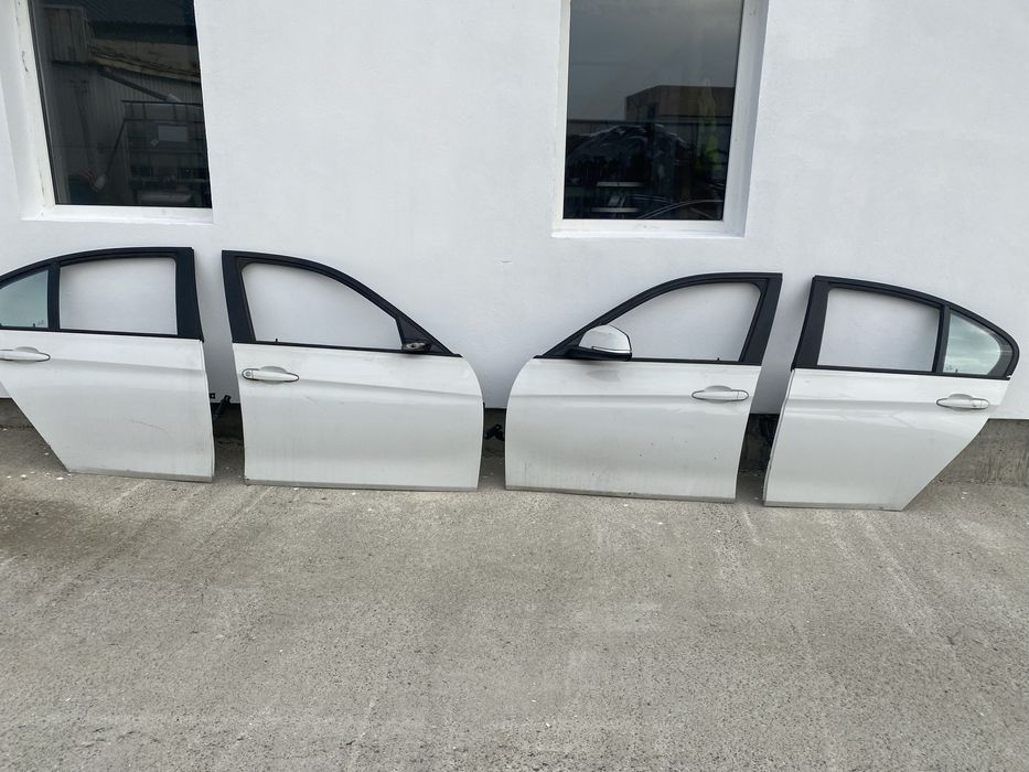 Usa stanga dreapta fata spate Bmw seria 3 f30 berlina