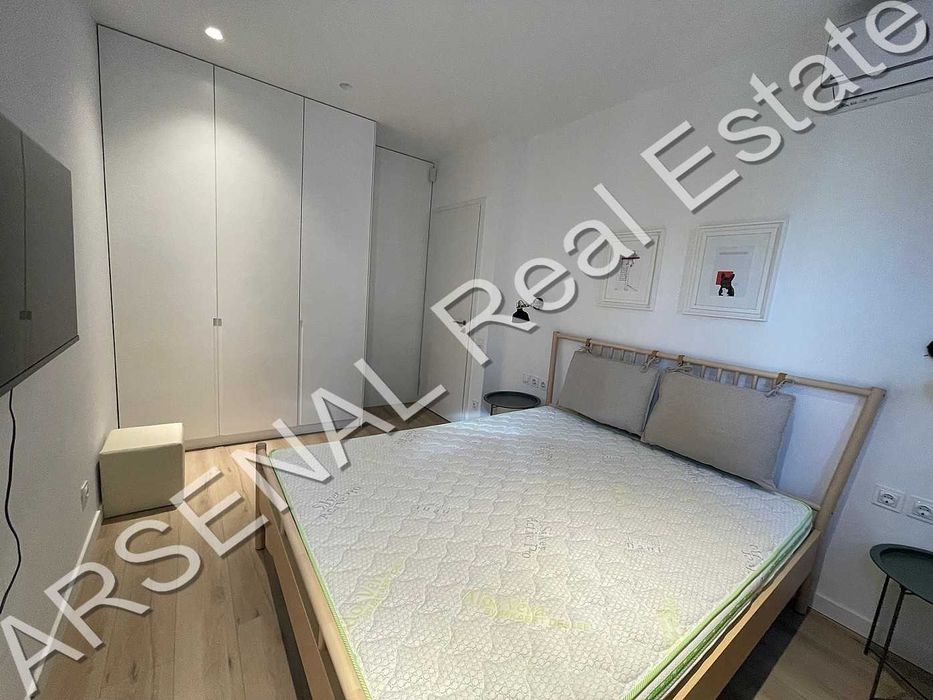 Дава се под наем Тристаен апартамент в София, Център - 108 кв.м за 1191.87 € - Снимка #6