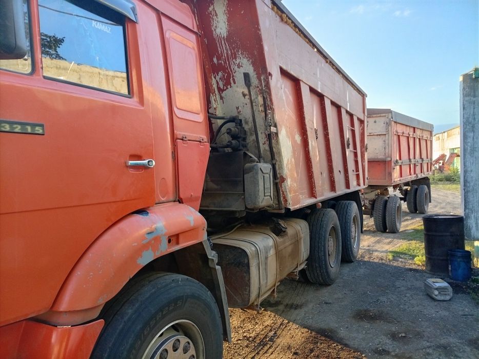 Продам камаз 6520