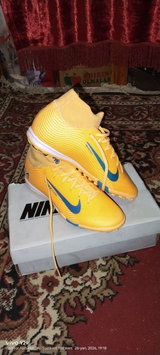 Sarakanoshka razmer 42 yangi