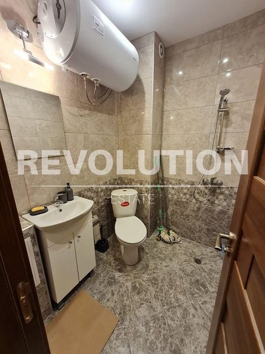 Дава се под наем Двустаен апартамент в Варна, Лятно кино Тракия - 50 кв.м за 475 € - Снимка #7