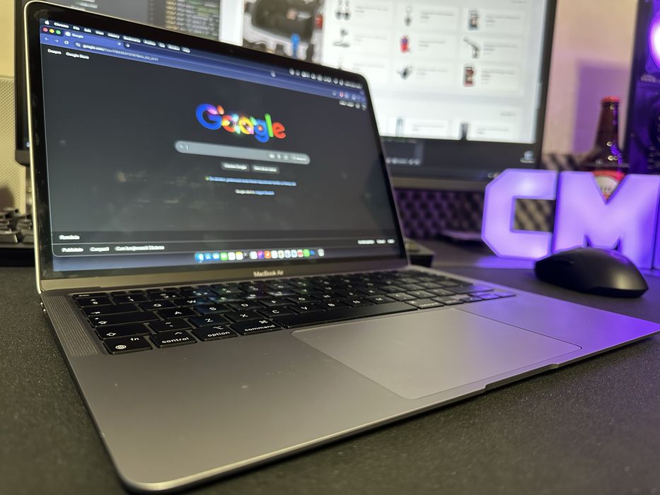 Laptop Macbook Air M1 98% baterie