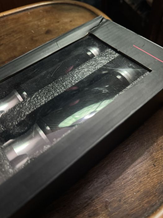 Ручки руля, Грипсы для мотоцикла